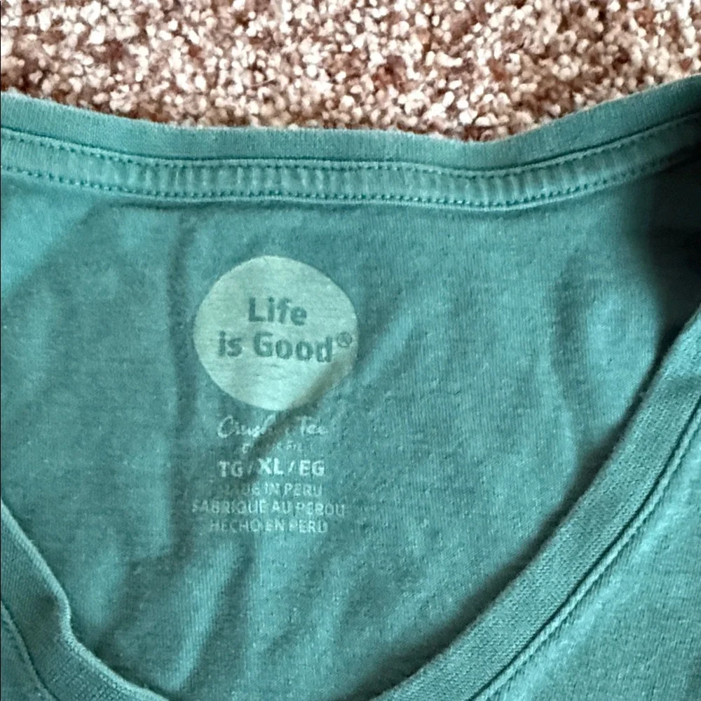 Life is Good set of two Holiday Shirts women’s XL - Picture 5 of 12